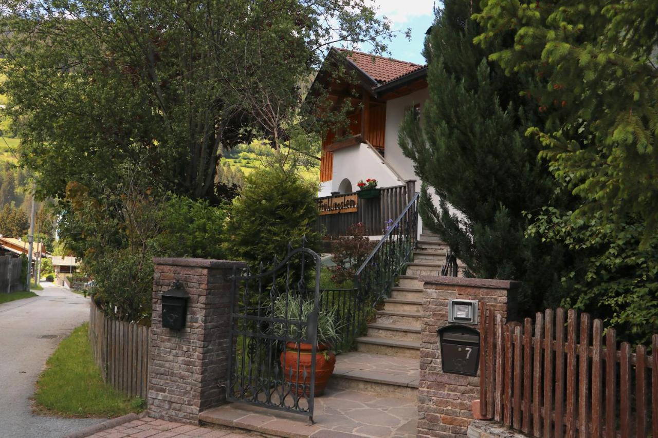 B&B Fruehlingsheim Racines Bagian luar foto