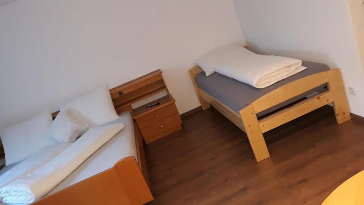 B&B Fruehlingsheim Racines Bagian luar foto